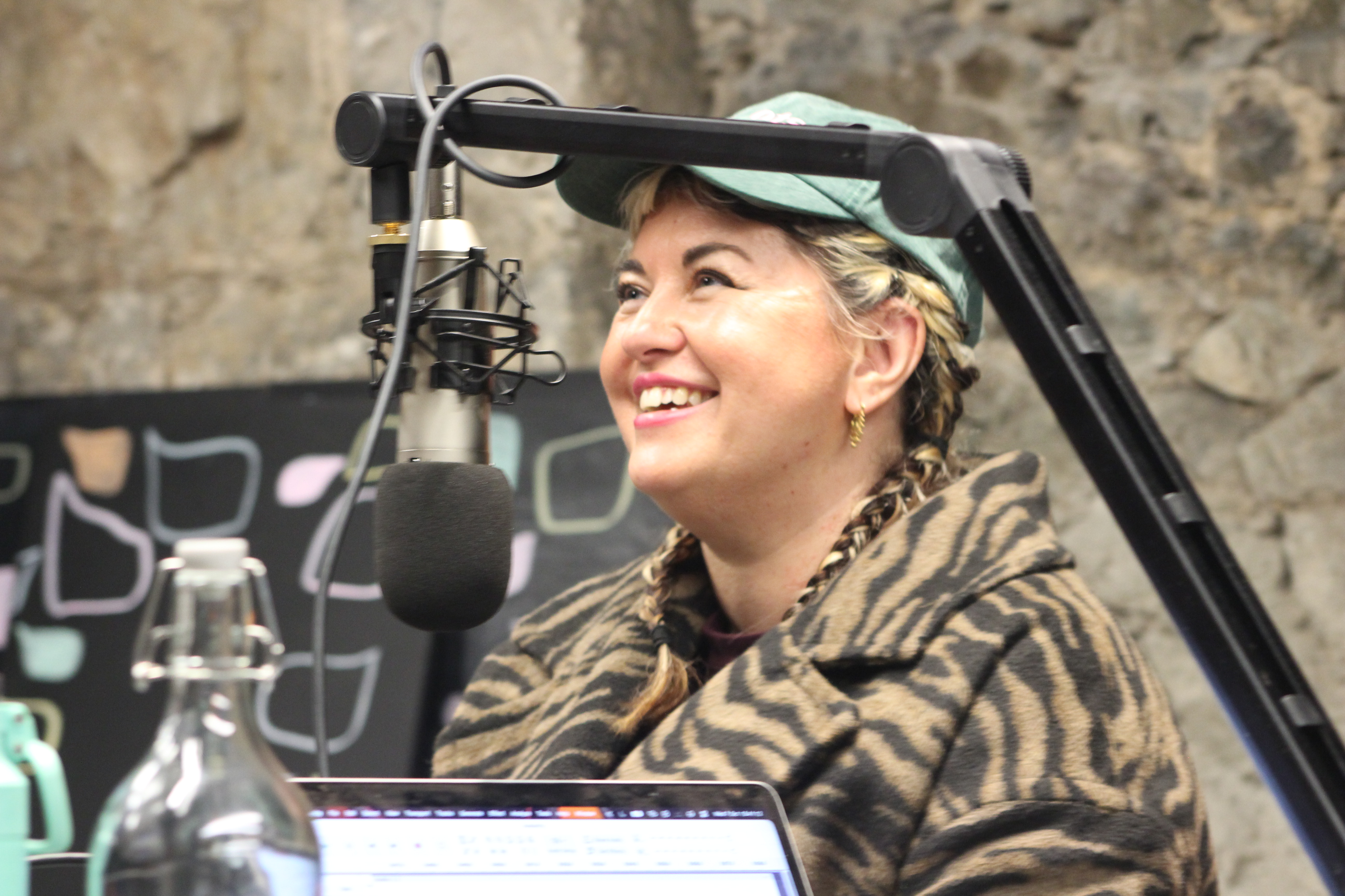 Podcast Image 2.jpg (2.70 MB)