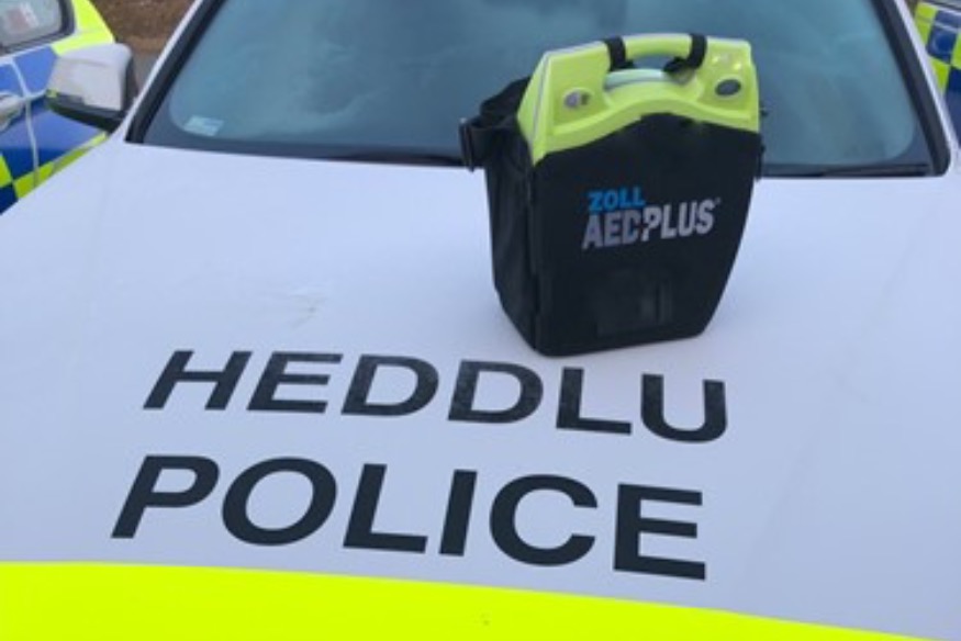 Defibrillators fitted in Roads Policing vehicles