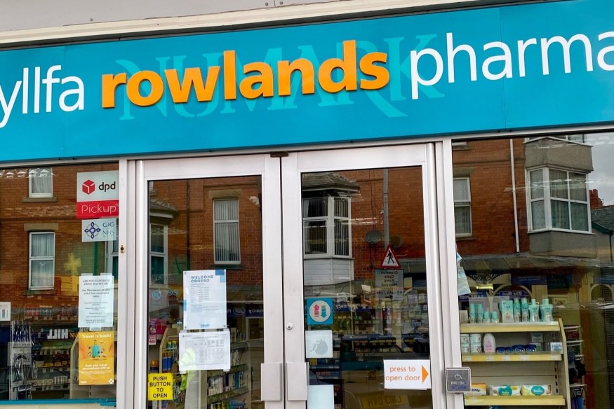 Rhos-on-Sea pharmacy closed by fire has customer advice