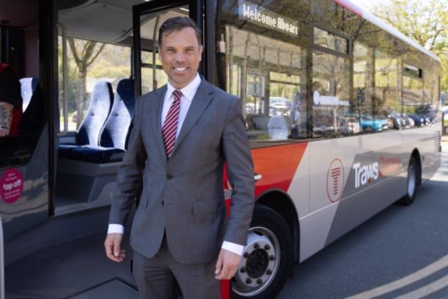 Think about taking the bus when visiting Eryri this Easter