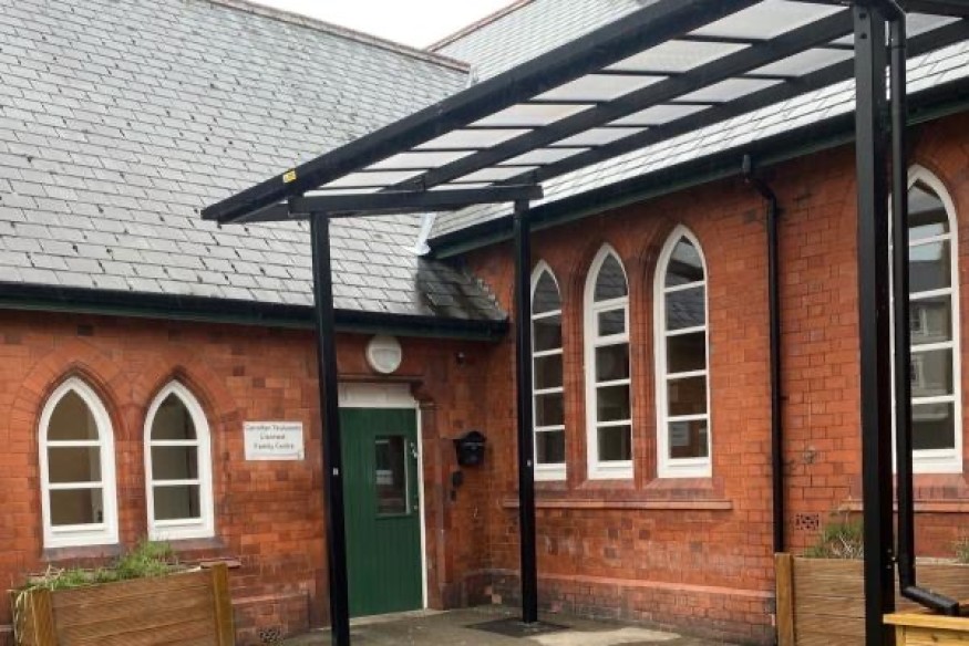 Upgraded Llanrwst family centre to help more local people