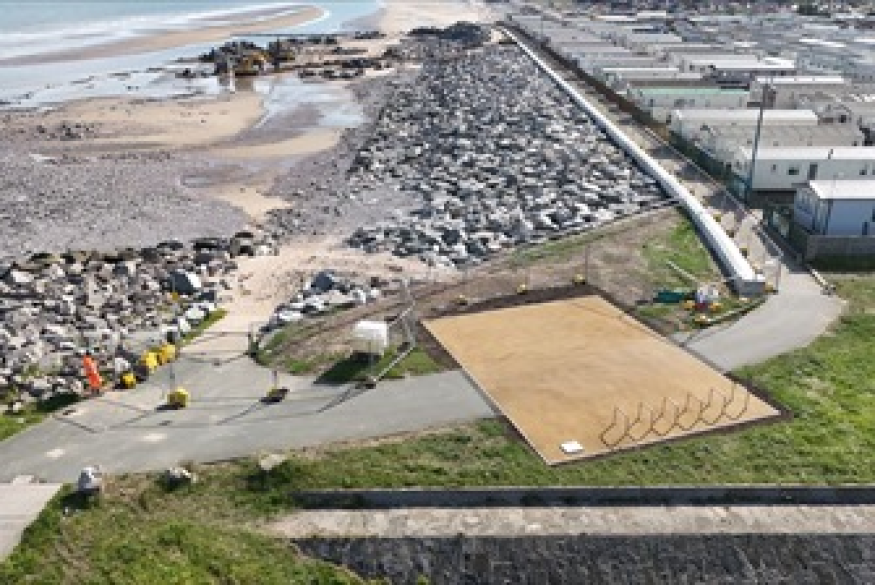 Kinmel Bay beach and car park to re-open for the summer